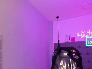scarletcherry18