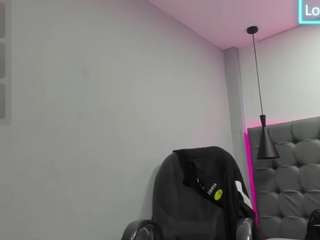scarletcherry18