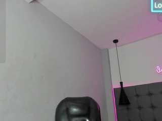 scarletcherry18