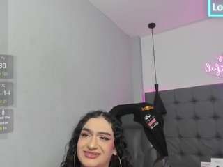 scarletcherry18