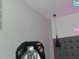 scarletcherry18