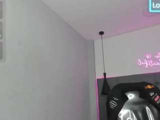 scarletcherry18