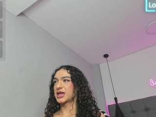 scarletcherry18