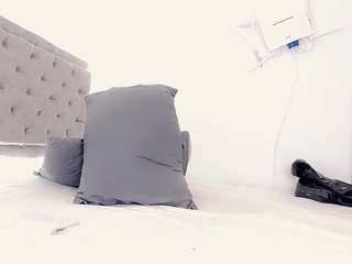 Sharol-ferrer live cam preview