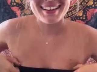 Live webcam model alex78817 on Soda Cams