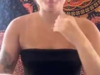 Live webcam model alex78817 on Soda Cams