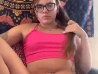 Live webcam model alex78817 on Soda Cams