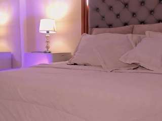 liasalvatore's CamSoda show and profile