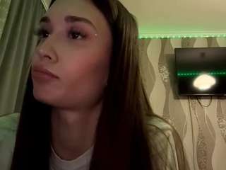 Live webcam model mahaliaerholm on Soda Cams