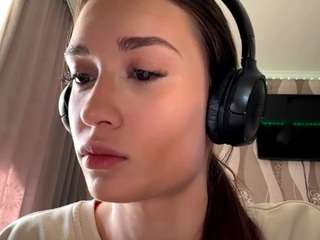 mahaliaerholm webcam