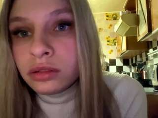 Live webcam model mandymohring on Soda Cams