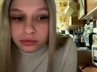 Live webcam model mandymohring on Soda Cams