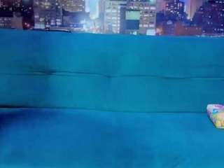 Live webcam model play-dirty66 on Soda Cams