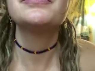 Live webcam model adirajade00 on Soda Cams