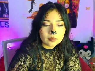 annie-russell live cam preview