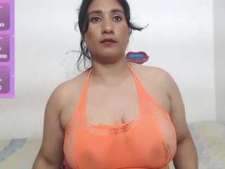 aranza-hot14