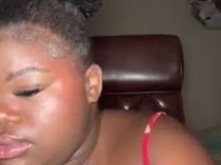 courtinextdoor Live Webcam on CamSoda