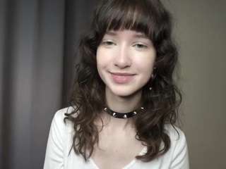 Live webcam model gladisbelousson on Soda Cams