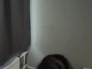 Live webcam model gladisbelousson on Soda Cams