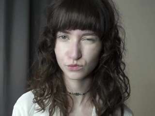 Live webcam model gladisbelousson on Soda Cams