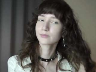 gladisbelousson Live Webcam on CamSoda