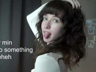 gladisbelousson Live Webcam on CamSoda