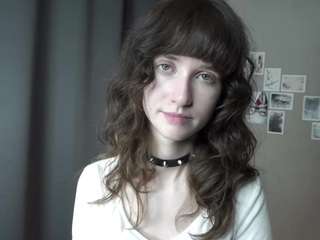 gladisbelousson Live Webcam on CamSoda