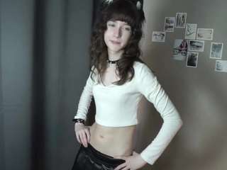 gladisbelousson Live Webcam on CamSoda