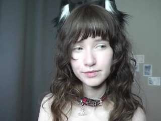 gladisbelousson Live Webcam on CamSoda