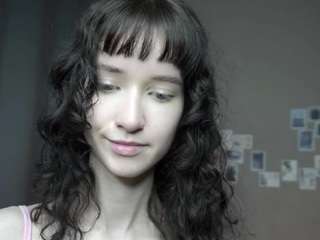gladisbelousson Sex Cam Show