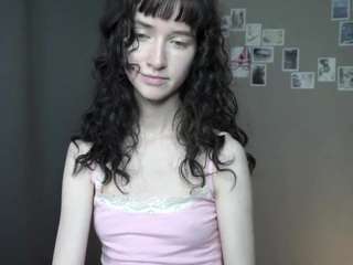 gladisbelousson Sex Cam Show