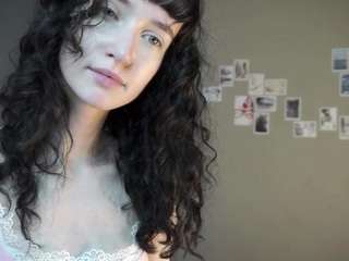 gladisbelousson Sex Cam Show