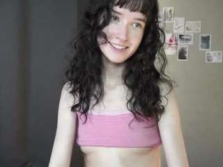 gladisbelousson Sex Cam Show