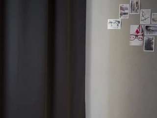 gladisbelousson Sex Cam Show
