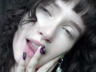 gladisbelousson Sex Cam Show