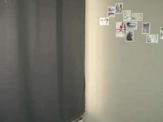 gladisbelousson live webcam show