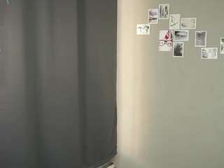gladisbelousson live webcam show