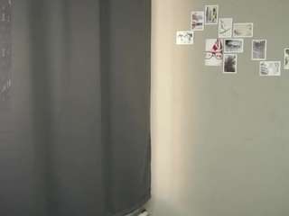 gladisbelousson Live Webcam on CamSoda