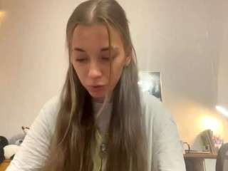 Live webcam model kayesamiec on Soda Cams