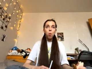 Live webcam model kayesamiec on Soda Cams