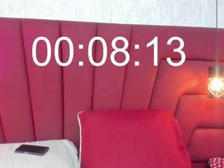 maya-curvy