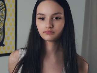 Live webcam model tabathahaltom on Soda Cams