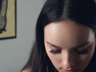 Live webcam model tabathahaltom on Soda Cams