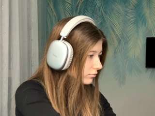 cassidykaumans's CamSoda show and profile