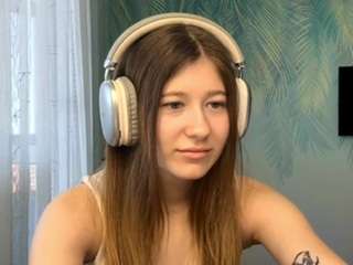 Live webcam model cassidykaumans on Soda Cams