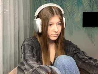 cassidykaumans's CamSoda show and profile