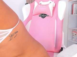 Live webcam model informaltease on Soda Cams