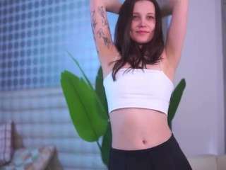 Live webcam model jaquelyncaccamo on Soda Cams