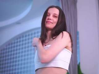 Live webcam model jaquelyncaccamo on Soda Cams