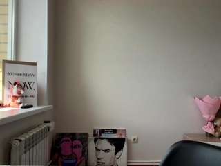 Live webcam model justadaleus on Soda Cams